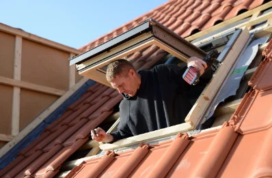Pose de fenêtres de toit Velux à Allemant